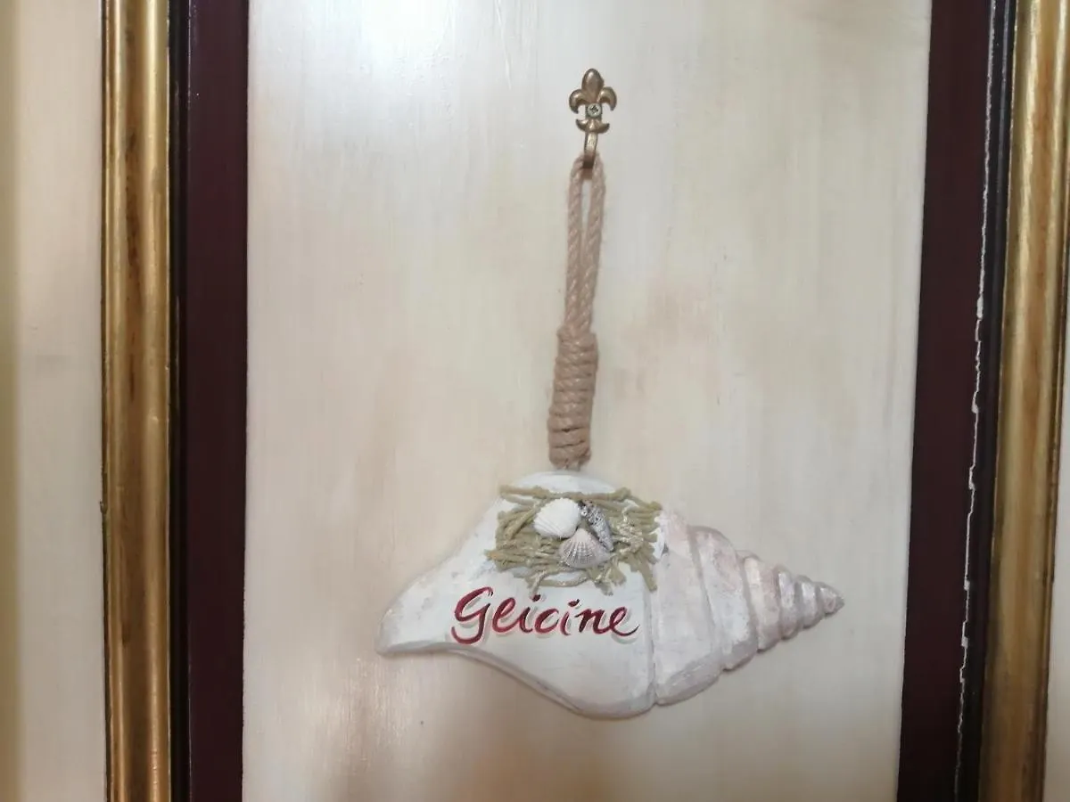 Couette-café Jasmine Cottage Luni Italie