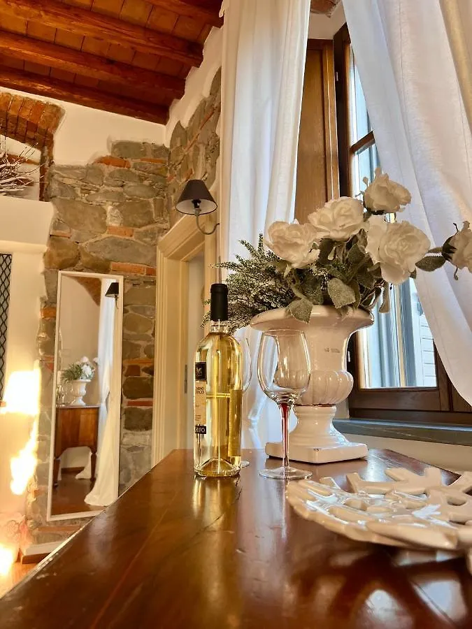 Couette-café Jasmine Cottage Luni Italie