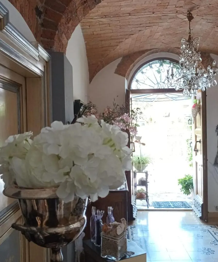Jasmine Cottage Luni Bed & Breakfast